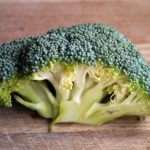 7 Benefits of Broccoli and 3 Side Effects Of Broccoli