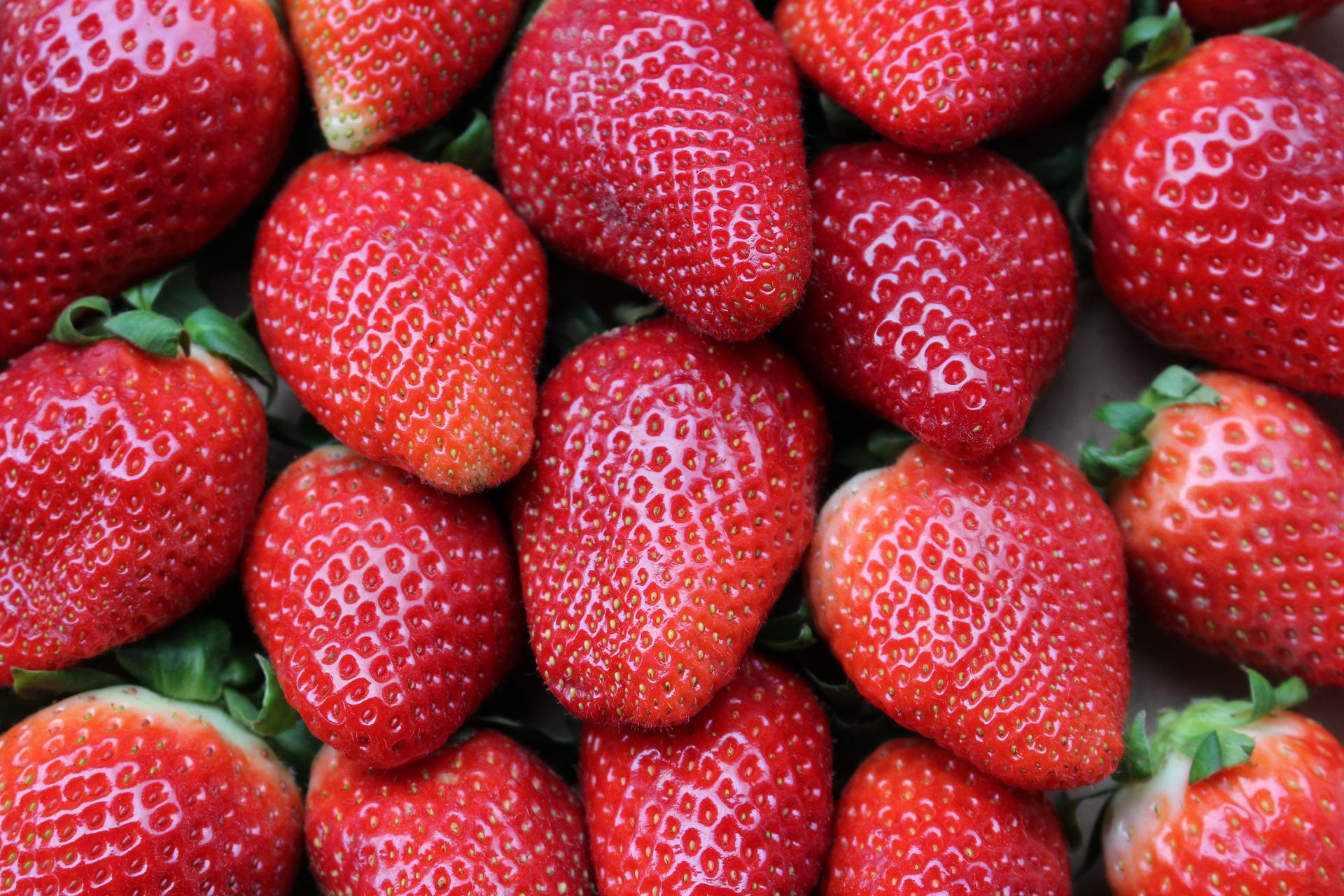 Strawberry Benefits and Side Effects