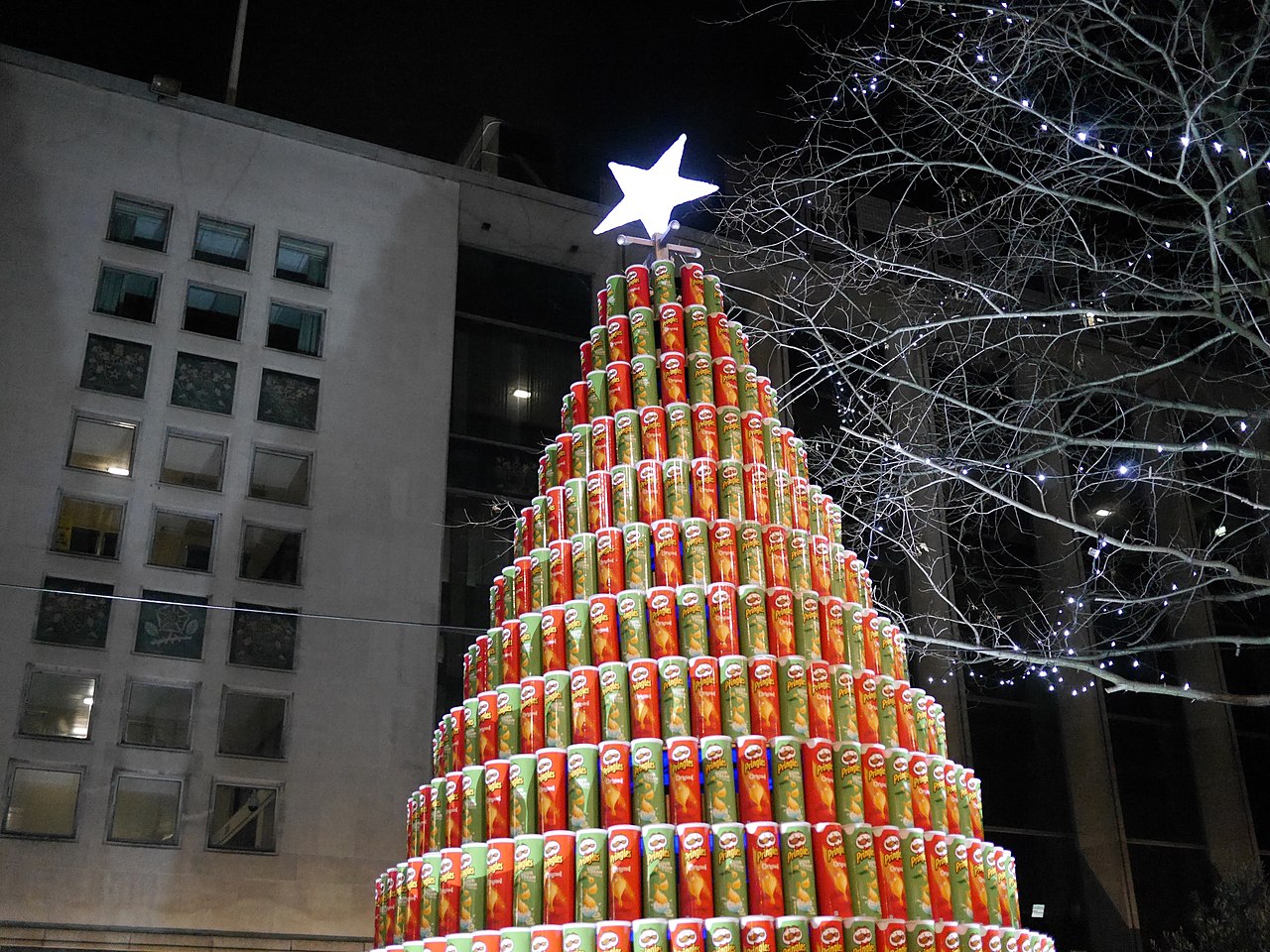 Pringles Christmas tree in Spinningfields, Manchester, England in 2014