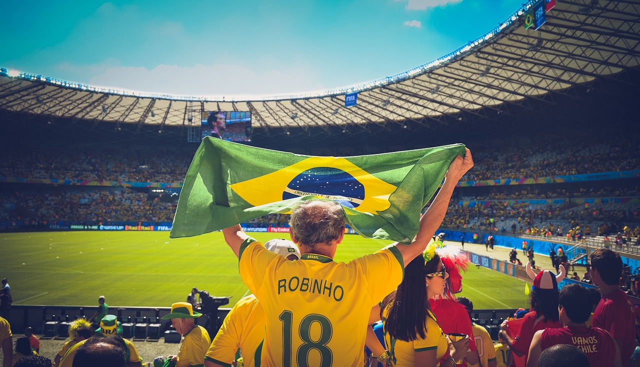 Why Is Brazil So Good At Soccer? (& Top 10 Brazilian Soccer Players Of All Time)